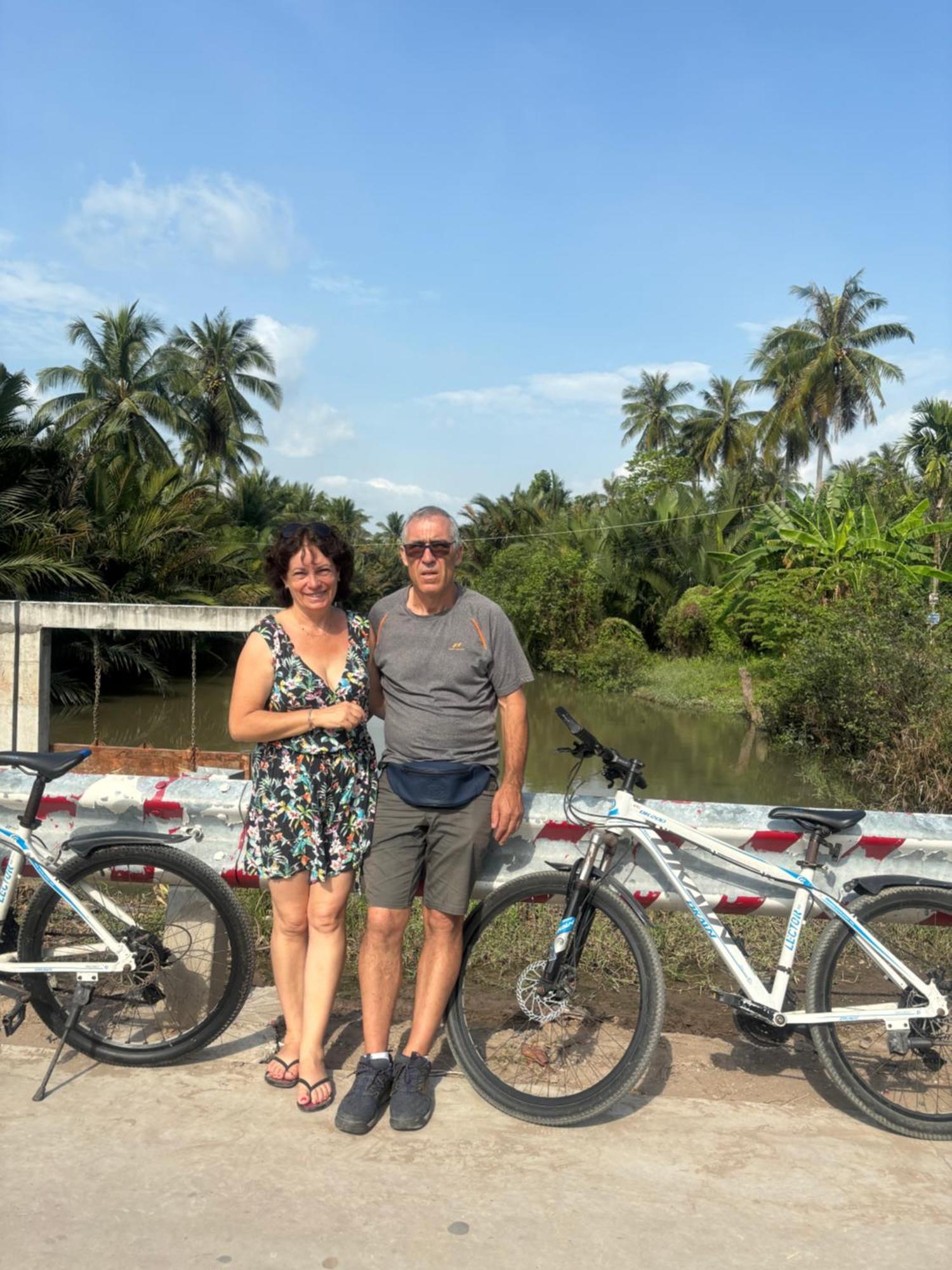 Homestay Bentre Coco Lodge Ben Tre Zewnętrze zdjęcie